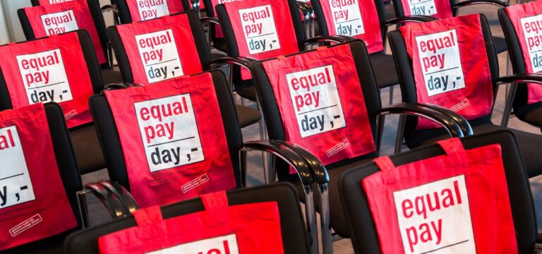 Equal Pay Day: Frauen bei Vermögensaufbau noch benachteiligt
