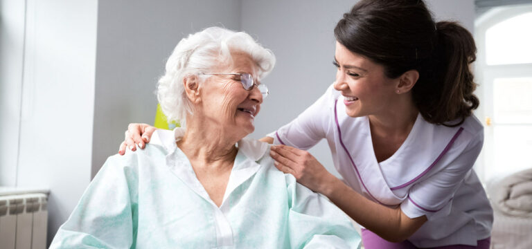 Pflegeberufe: Bonus für Beschäftigte in Altenpflege ausgezahlt