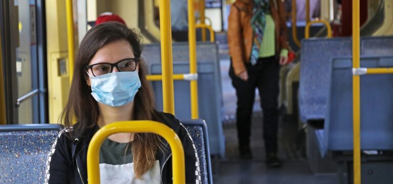 Drese für Beibehalten der Maskenpflicht im ÖPNV