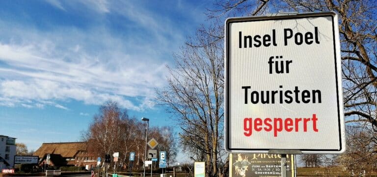 Schwerin: Mecklenburg-Vorpommern verschärft Reisebeschränkungen