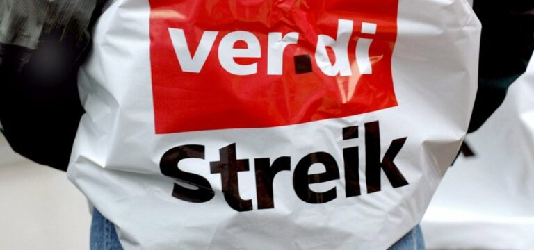 Noch kein Tarifabschluss: Verdi droht mit Warnstreik