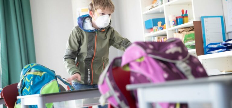 Streit um Einsatz von PCR-Lollitests in Schulen und Kitas