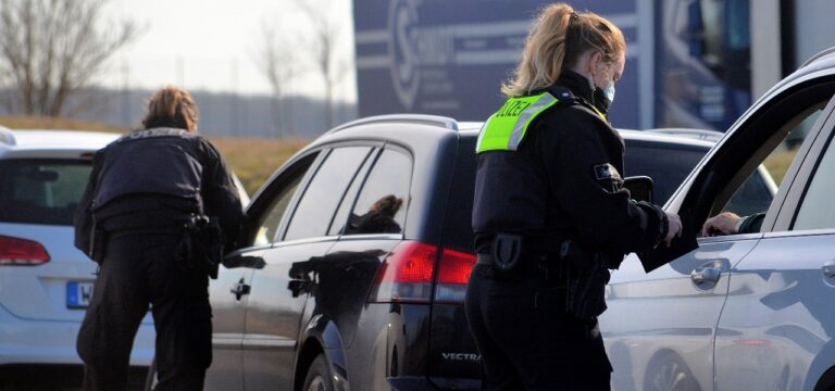 Wismar: Verstärkte Polizeikontrollen zu Ostern in MV