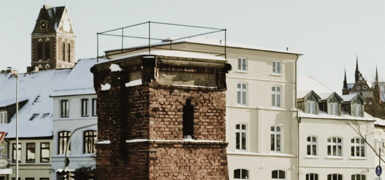 Fast vergessen: An- und Aussichten für den Wismarer Fischerturm