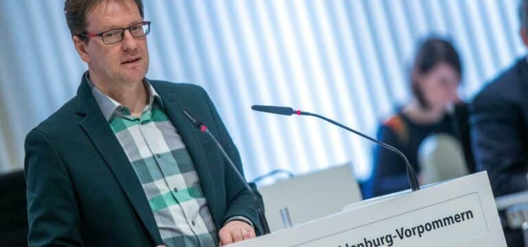 Minister: Geplante Verschärfung von Disziplinarrecht auf Eis