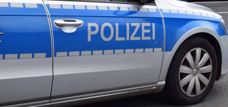 Polizei fasst Einbrecher in Schmuckgeschäft in Grevesmühlen