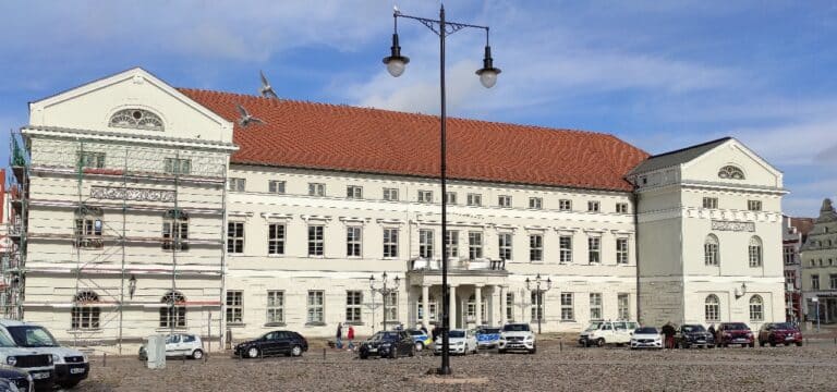 Trauerbeflaggung wegen Corona-Todesfällen angeordnet