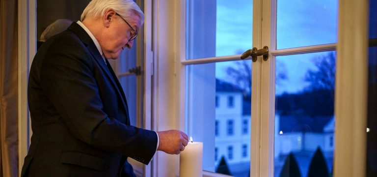 Aufruf aus Anlass der Zentralen Gedenkfeier für die Todesopfer in der Corona-Pandemie