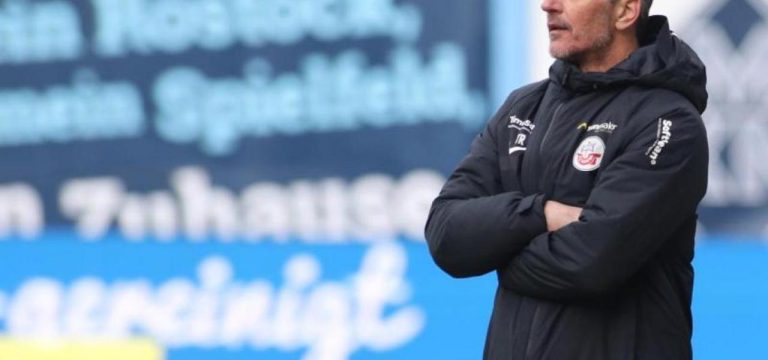 Nach deftiger Pleite: Hansa-Coach Härtel – „Jetzt müssen wir Taten folgen lassen“