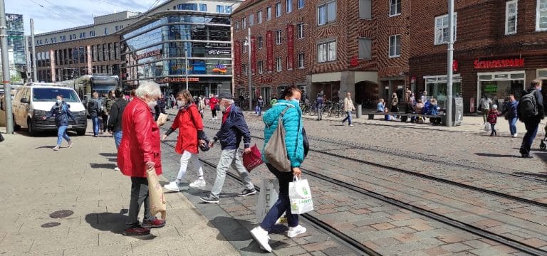 Landeshauptstadt Schwerin erzielt 2021 leichten Überschuss