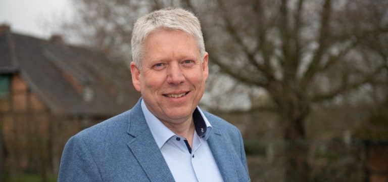 Grevesmühlen: Kreistagspräsident bietet Sprechstunde an