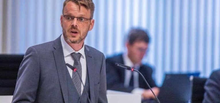 Wirbel um Äußerungen des AfD-Spitzenkandidaten über Frauen