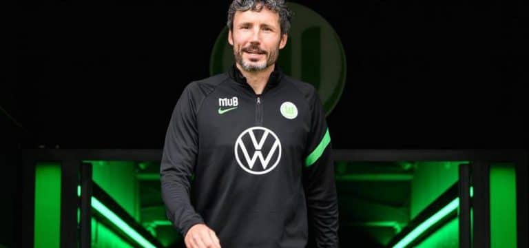 Wolfsburg verliert gegen Zweitliga-Aufsteiger Rostock 0:3