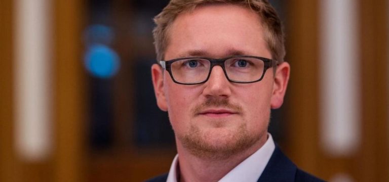 Landtag: Kleine Fraktionen fühlen sich an den Rand gedrängt