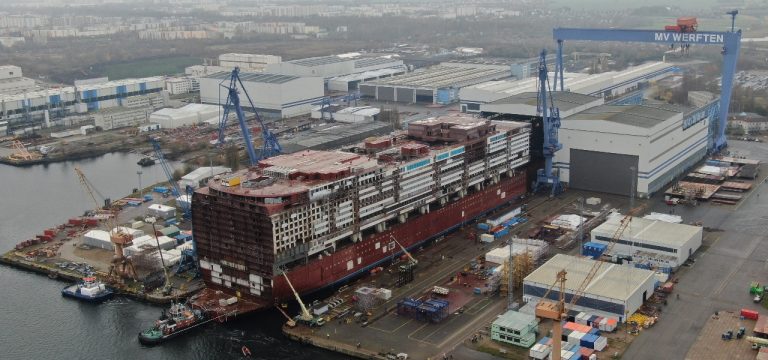 Bund bereit für neues Rettungspaket für MV Werften