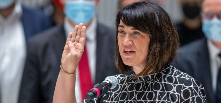 Neue Justizministerin will Gerichtsreform nicht antasten