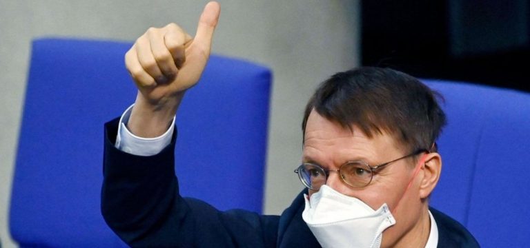 Berlin: Gesundheitsminister beraten über Booster-Anreize