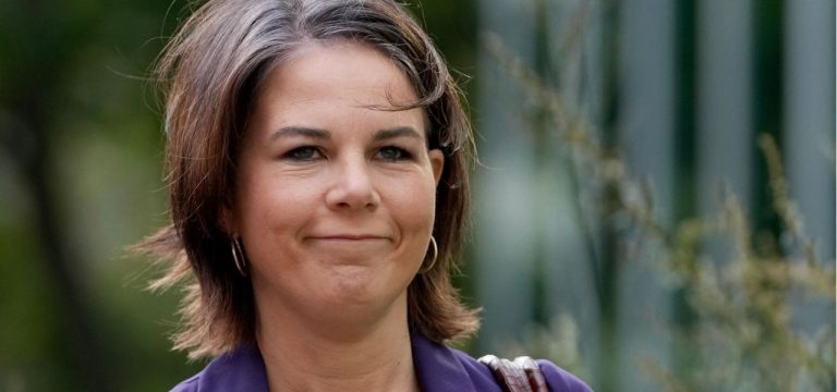 Baerbock: Nord Stream 2 kann derzeit nicht genehmigt werden