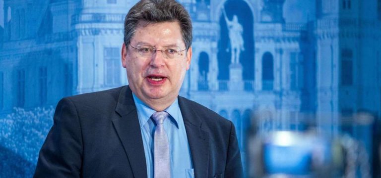 Gasversorgung: Wirtschaftsminister warnt vor Panikmache