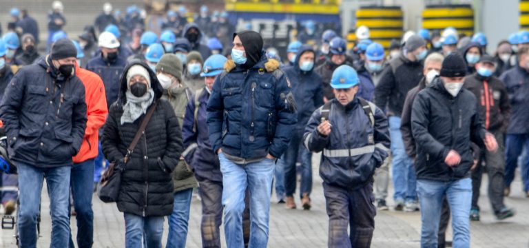 Land: Transfergesellschaft der MV Werften wird verlängert