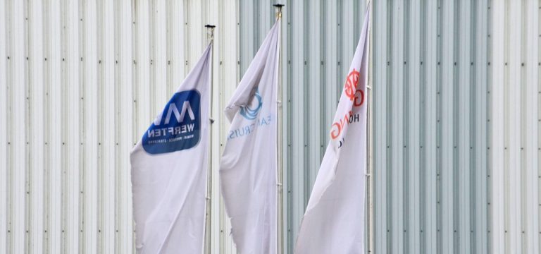 Handel mit Aktien des Besitzers der MV Werften ausgesetzt