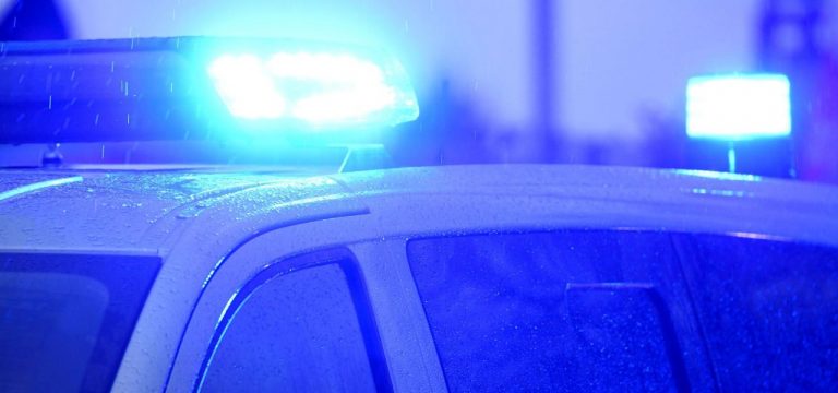 Polizist schießt bei Verfolgung in Schwerin: Fahrer flüchtig