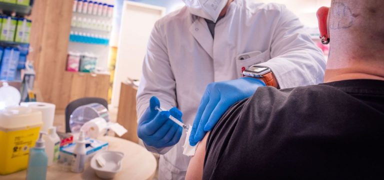 Gute Resonanz auf Impfangebot in Schweriner Apotheke