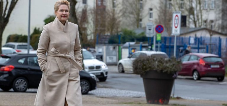 Schwesig zu Weltkrebstag: „Vorsorge kann Leben retten“