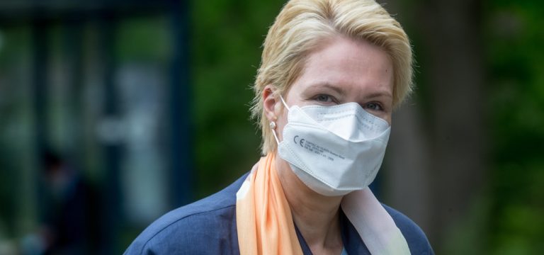 Schwesig: „Putin muss die Gewalt sofort stoppen“