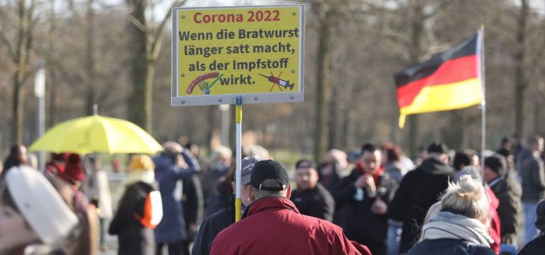 Erneut Tausende bei Demonstrationen gegen Corona-Maßnahmen