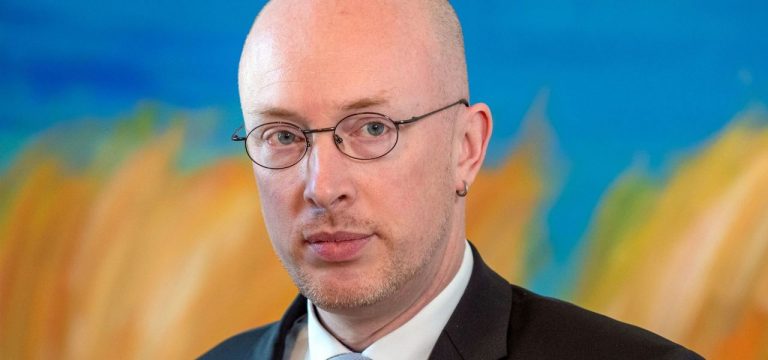 Pegel würdigt große Solidarität mit Ukraine-Flüchtlingen