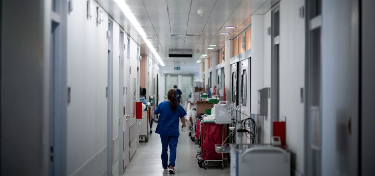 Gewalt im Job trifft im Nordosten besonders junge Ärztinnen