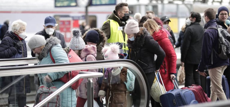 Anlaufstelle für Ukraine-Flüchtlinge kommt nach Schwerin