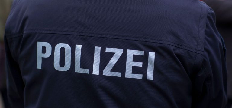 Müllverbrennen: Ermittlungen nach Feuer an Putenstall