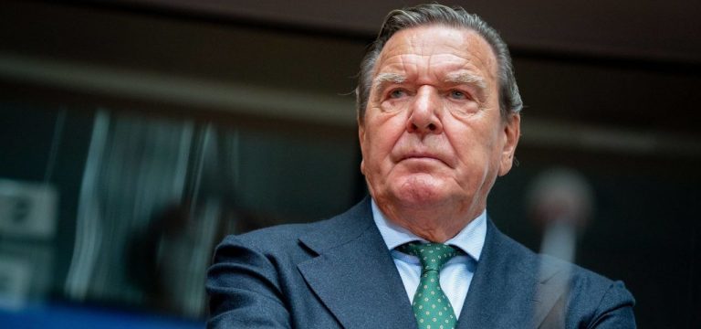 Schröder in SPD „komplett isoliert“