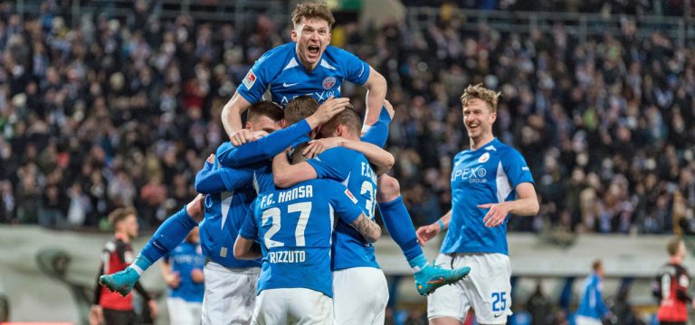 Dreimal geführt und gewonnen: Rostock verscheucht Heimfluch