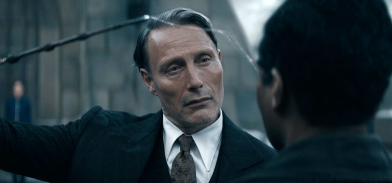 Neu im Kino: “Phantastische Tierwesen 3” – Mit Mads Mikkelsen wird es böse