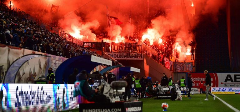 Nicht alle hatten Freude: FC St. Pauli erhebt schwere Vorwürfe gegen die Polizei