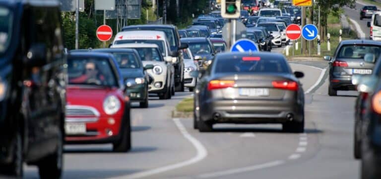 12,2 Prozent aller Autos in MV haben großen Hubraum