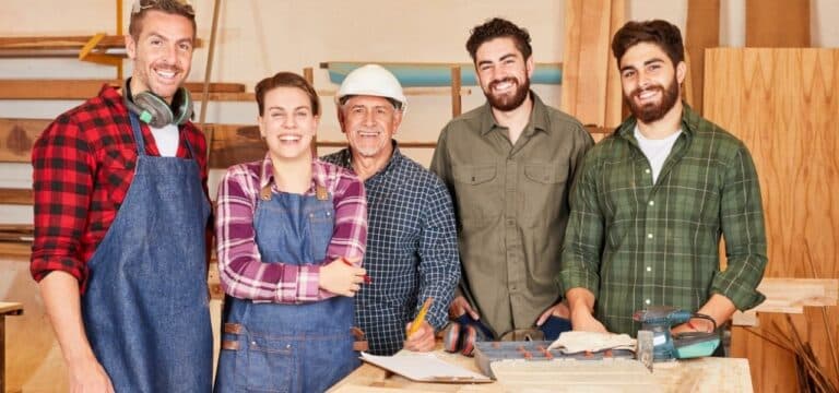 Viele Lehrstellen unbesetzt: Werben für Berufsausbildung