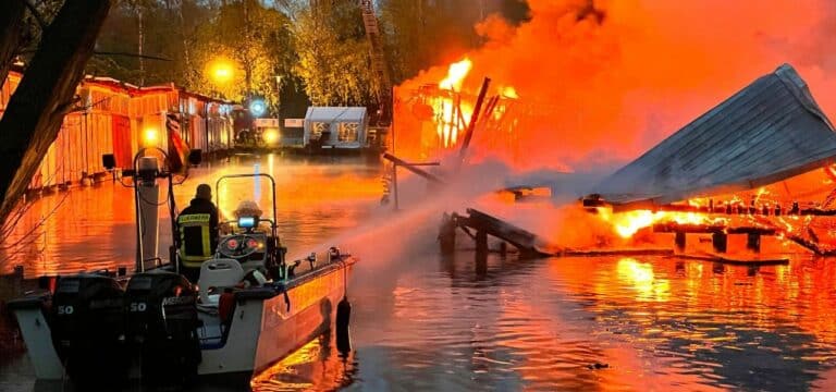 Nach Bootsschuppen-Brandserie in Neubrandenburg wieder Feuer