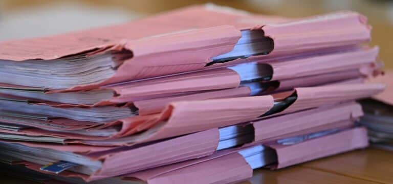 Dreifachmord-Prozess gegen 27-Jährigen wird fortgesetzt
