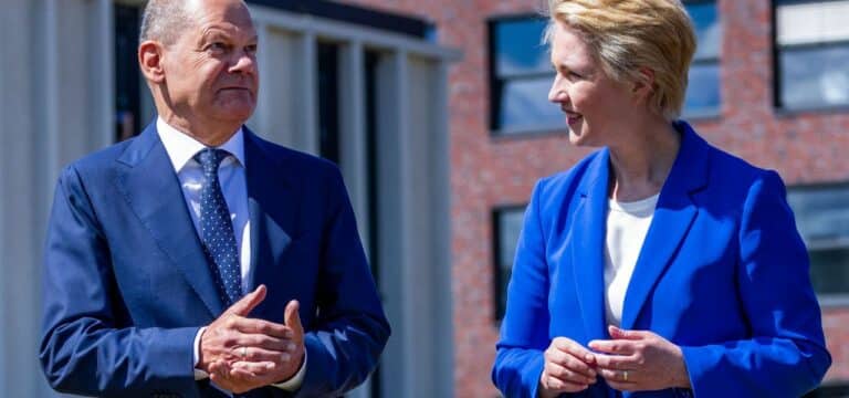 Regierung Mecklenburg-Vorpommerns tagt mit Kanzler in Berlin