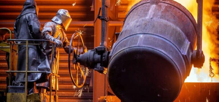 Torgelow: Gießereiunfall mit Toten – Betrieb stellt Arbeit vorerst ein