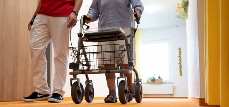 Pflegeheimplätze in MV wieder teurer: Bundeshilfen dämpfen
