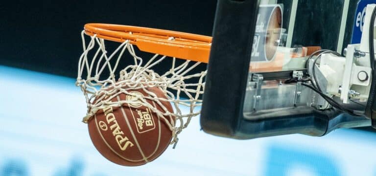 Ministerium und Verband wollen Basketball stärker fördern