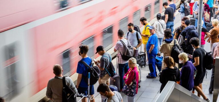 Arbeitsgruppe soll Nachfolge für 9-Euro-Ticket aushandeln