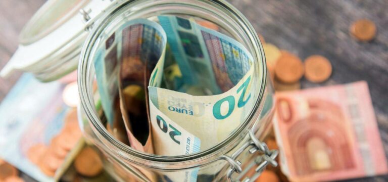 Finanzministerium: Millionenentlastung bei Einkommensteuer