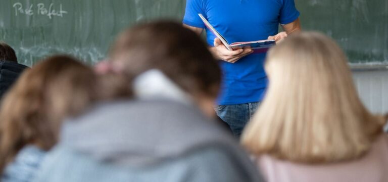 Schulen: Inzwischen gut jeder vierte Lehrer unter 40