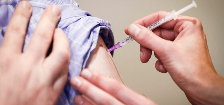 Nachfrage nach neuem Corona-Impfstoff nimmt langsam zu